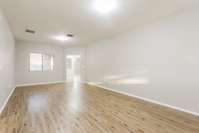 Building Photo - 12890 N Carpas Ct