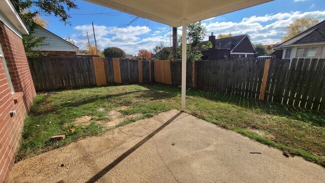 Building Photo - 2577 Reese Lake Cir