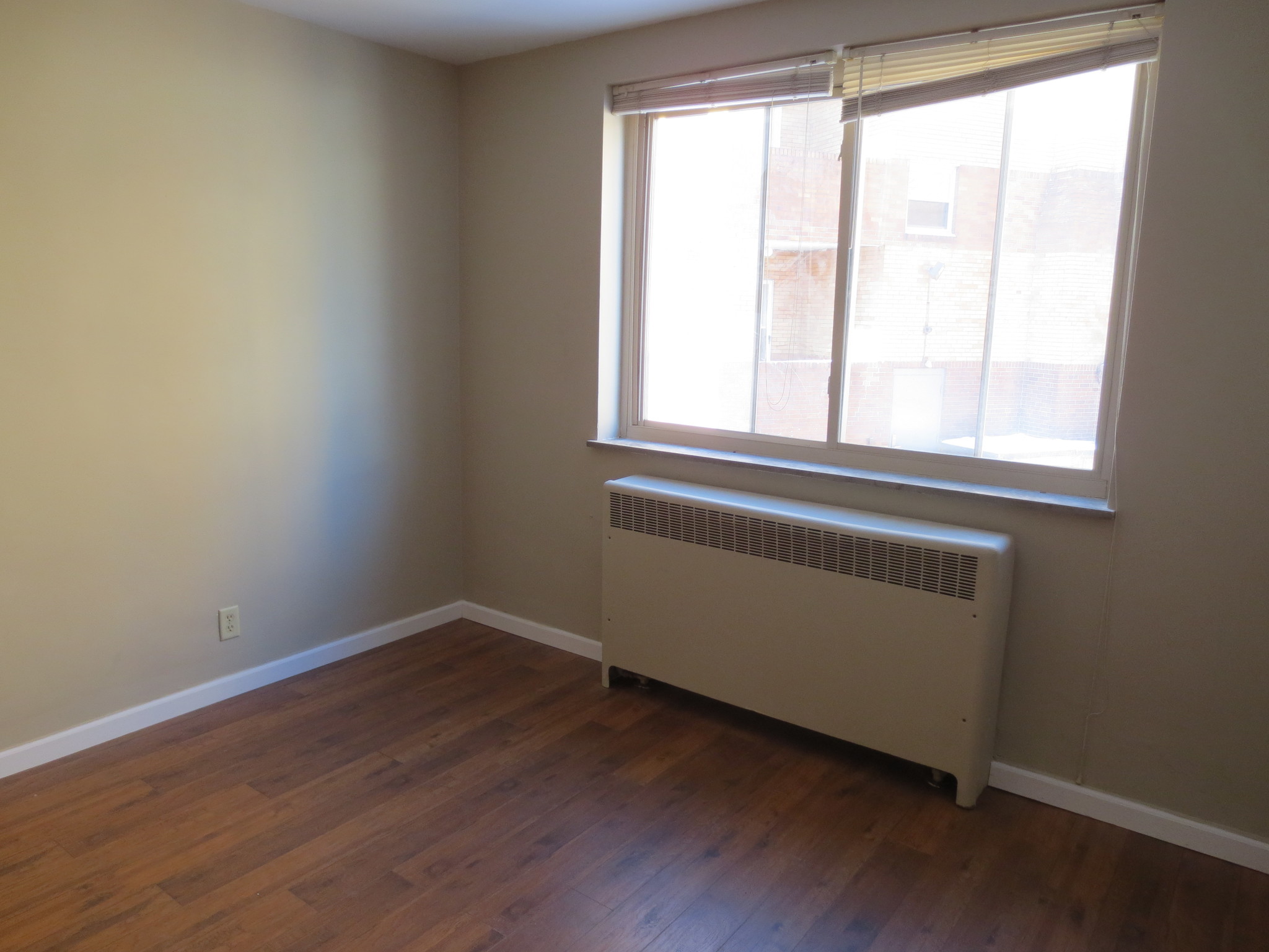 Living Room - 5712 Phillips Ave