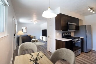 Building Photo - 7945 Gault St