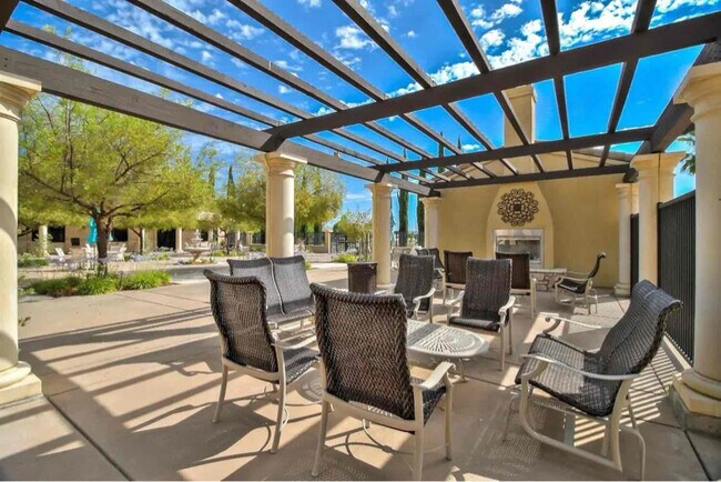 Building Photo - 4391 Danube River Ln