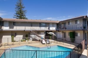 Pool - Coldwater Plaza