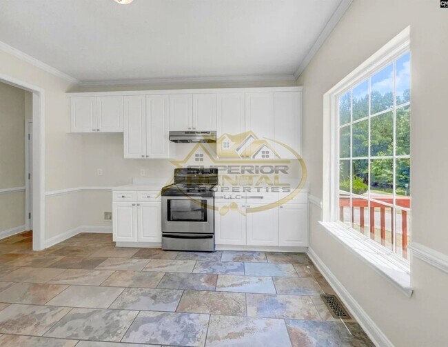 Building Photo - 124 Pickwick Dr