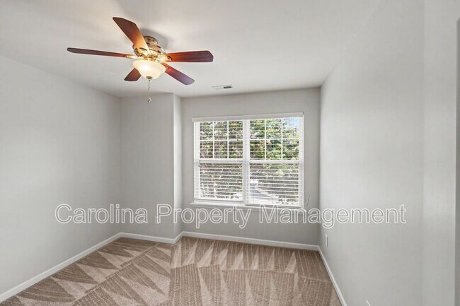 Building Photo - 13983 Singleleaf Lane