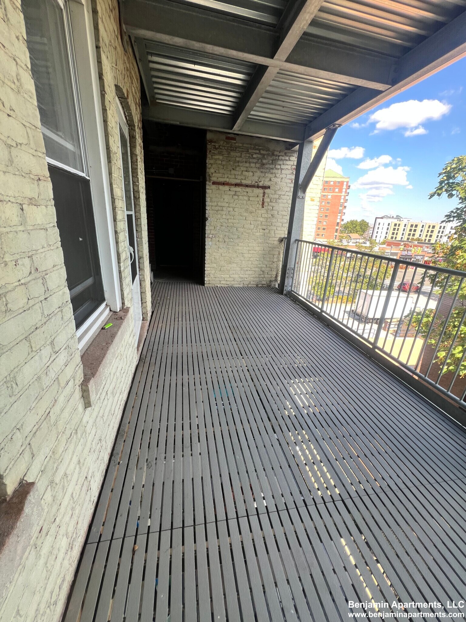 Building Photo - 9 Barrows St