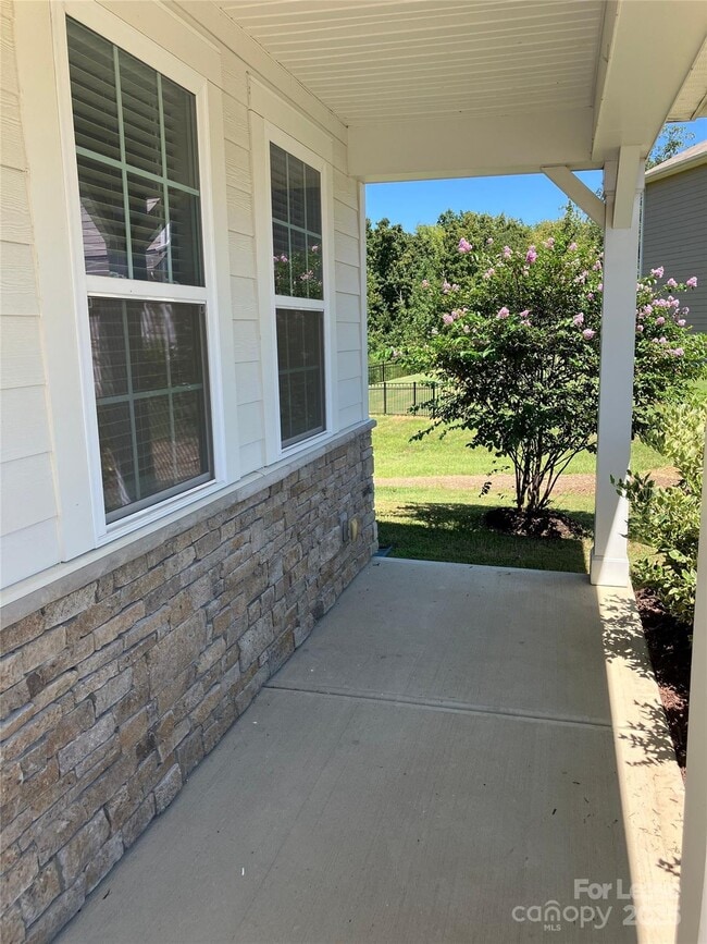 Building Photo - 10421 Bluejack Oak Ct