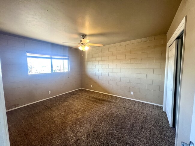 Building Photo - 2821 N Columbus Blvd