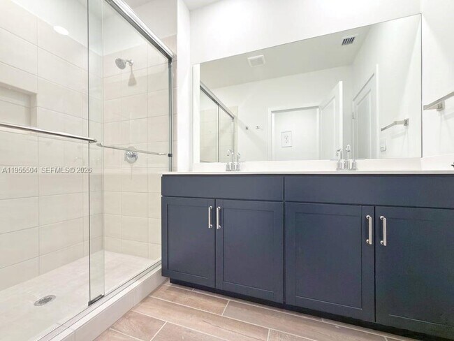 Building Photo - 0 NE 13th St