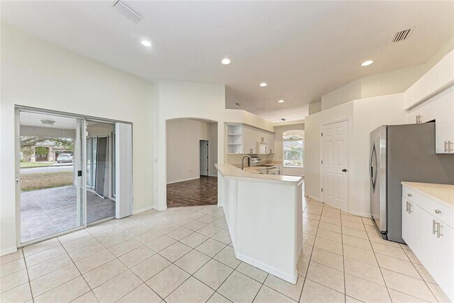 Building Photo - 3219 58th Terrace E