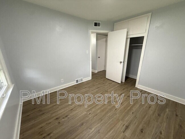 Building Photo - 2101 W Fairmount Ave