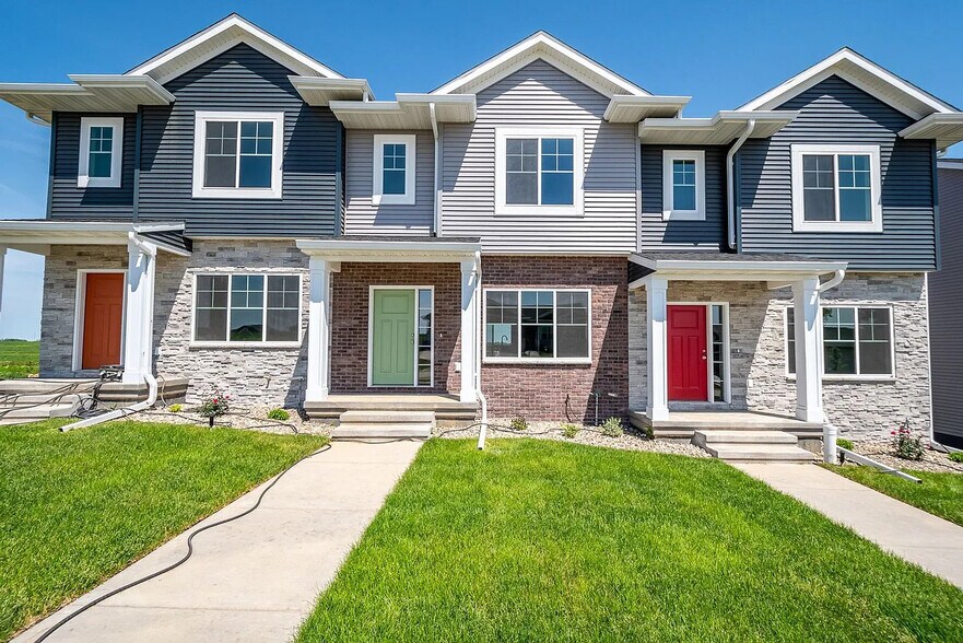 Primary Photo - 625 Catherine Dr