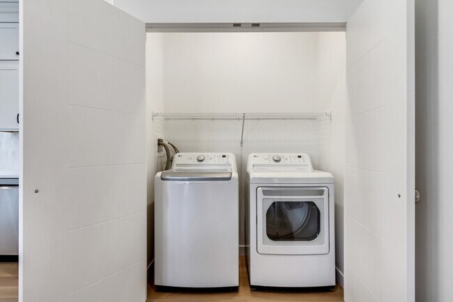 Building Photo - 4124 S Winder Ward Dr