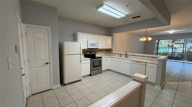 Building Photo - 3336 Shallot Dr