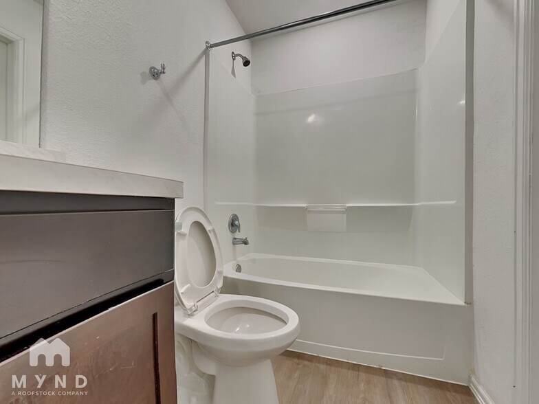 Building Photo - 26815 Wilderye Cv Ln
