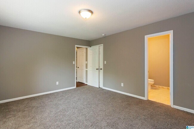 Building Photo - 9024 Village Mountain Cir