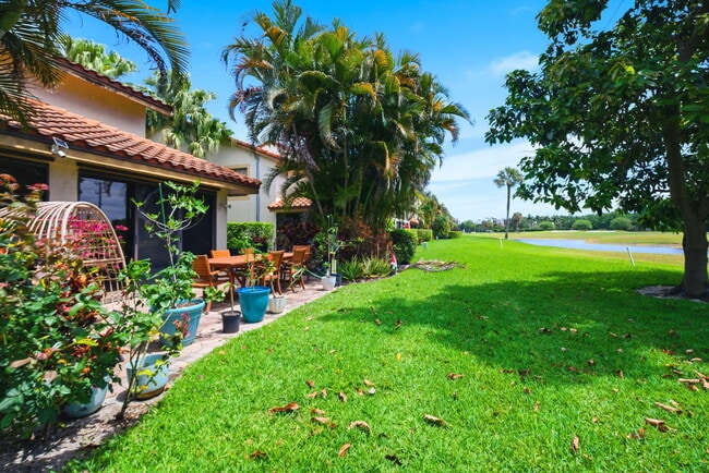 Building Photo - 7798 La Mirada Dr