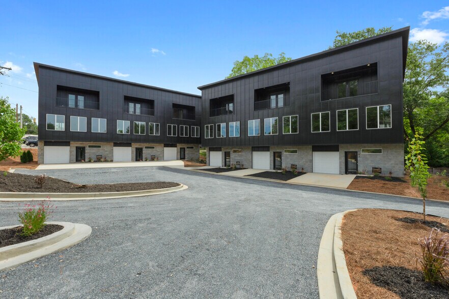 DEVELOPMENT - 110 Textile Ct