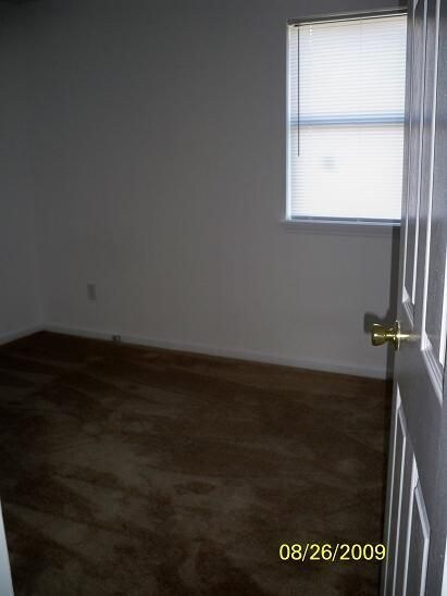 Building Photo - 214 Wyndham Cir