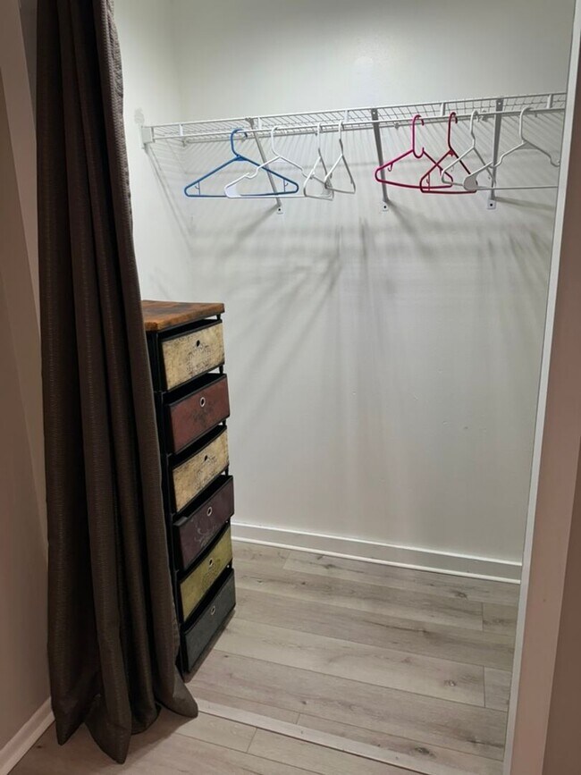 Building Photo - 2848 4th St