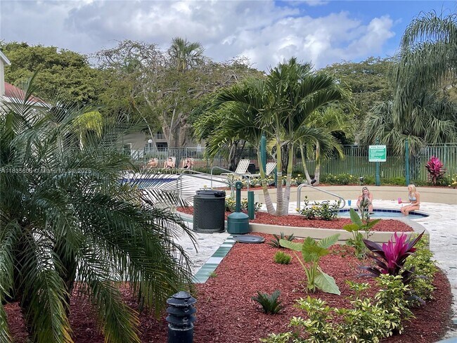 Building Photo - 1865 Palm Cove Blvd