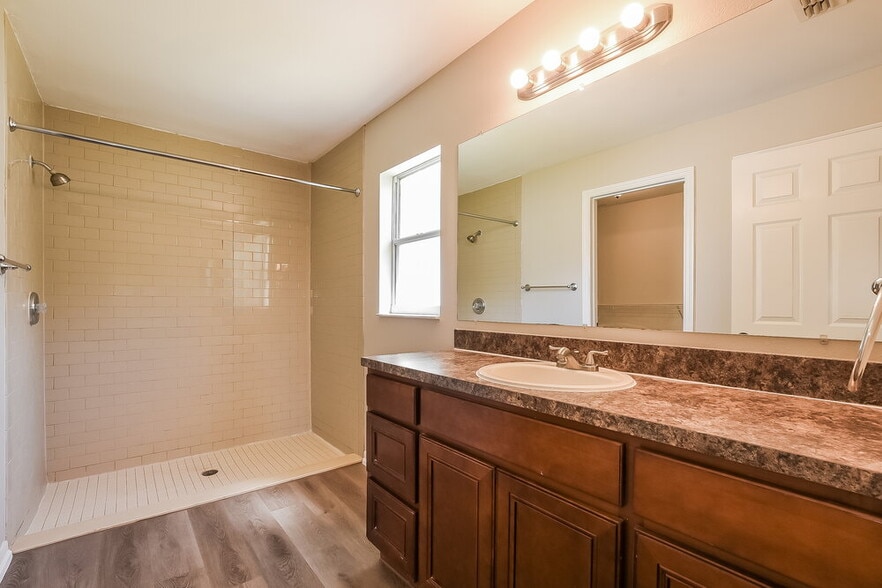 Building Photo - 11507 Brandiwine Ct