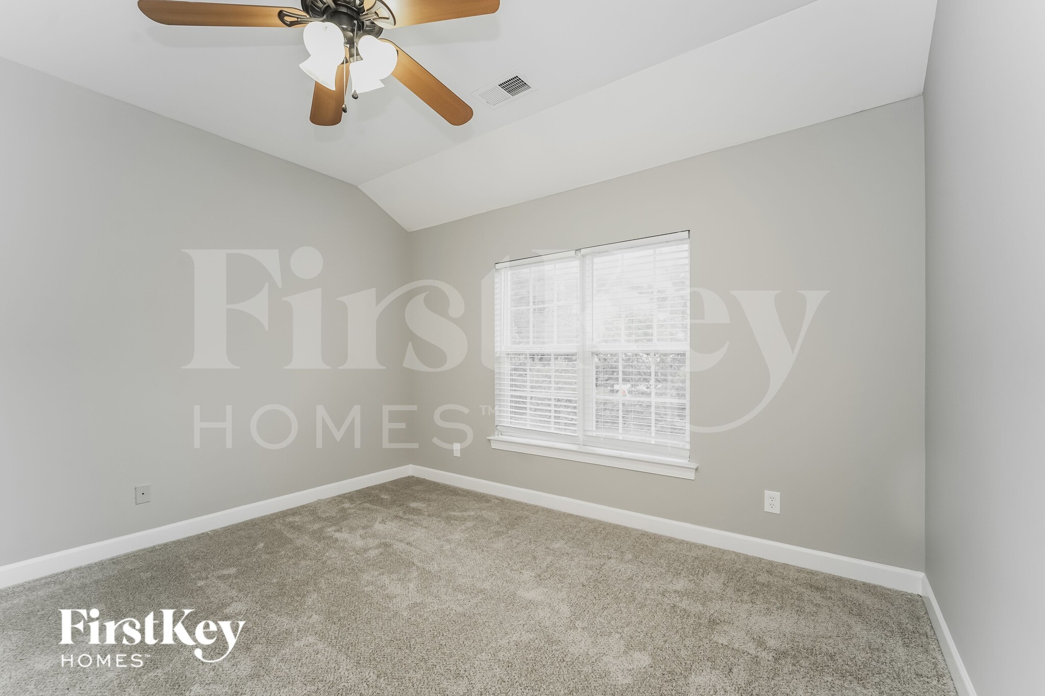 Building Photo - 1240 Blackstone Ct NW