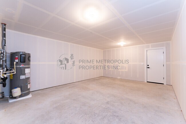 Building Photo - 16111 36th Ave W