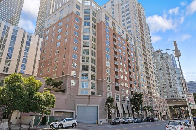 Building Photo - 400 Beale St