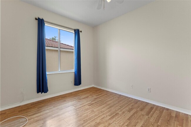 Building Photo - 2215 NW 76th Terrace