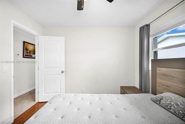 Building Photo - 2528 SW Natura Blvd