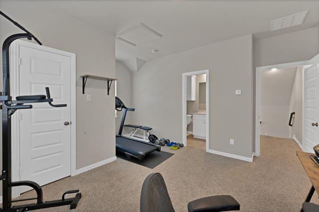 Building Photo - 3935 Chesapeake Ln