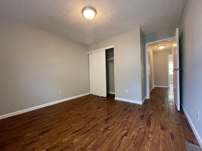 Building Photo - 4821 Lady Jane Ave