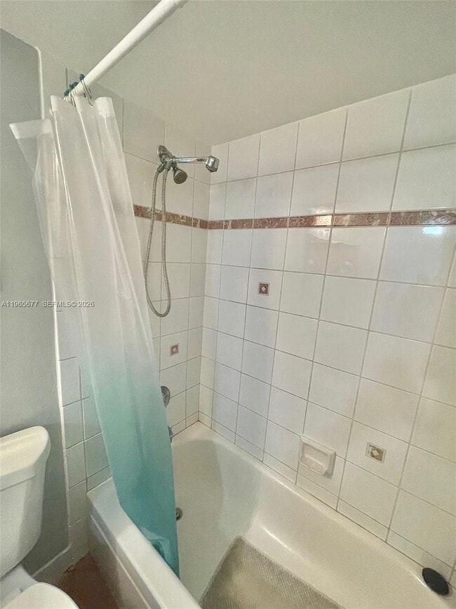 Building Photo - 5200 NE 6th Ave