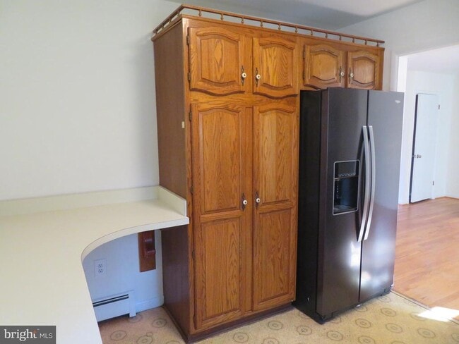 Building Photo - 26 Lakeside Dr