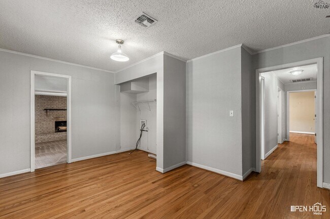 Building Photo - 4337 Faith Rd