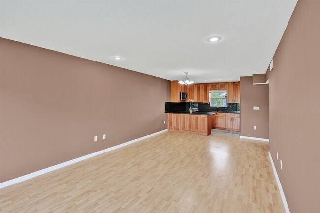 Building Photo - 7580 SW 82nd St