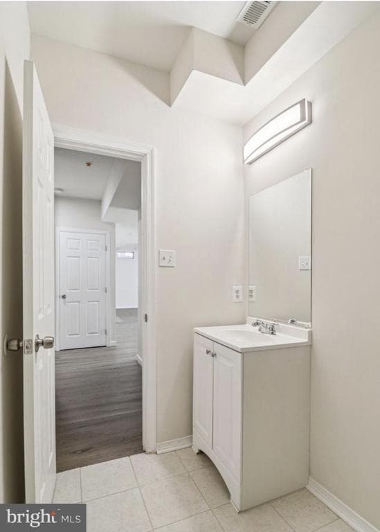 Building Photo - 6005 Armaan Dr