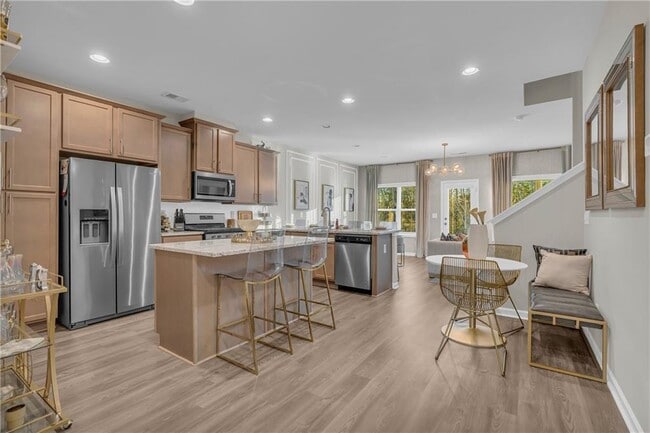 Building Photo - 1959 Hidden Hts