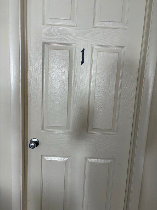 Building Photo - 107 Robert Dr