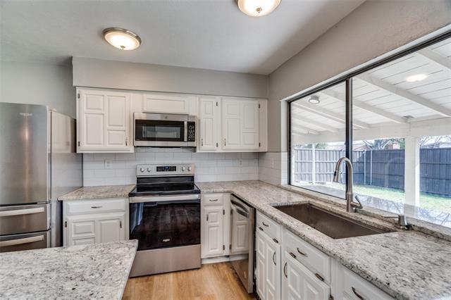 Building Photo - 1213 Bass Dr