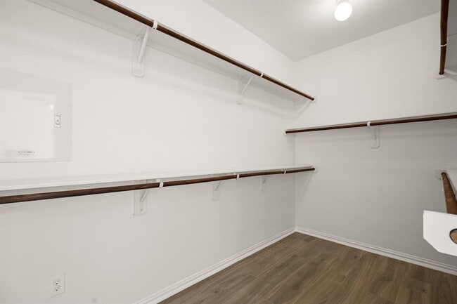 Building Photo - 167 Brazil Dr