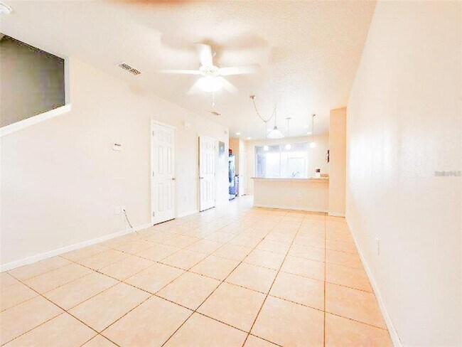Building Photo - 1132 Chelsea Dr