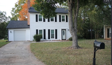 Building Photo - 8917 Sweet Sage Ln