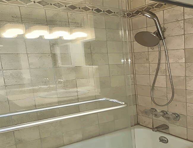 Shower and Bath in Master BR - 100 S Doheny Dr