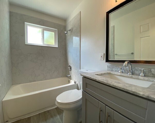 Building Photo - Beautiful Duplex in Rockin, CA!
