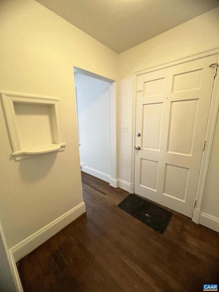 Building Photo - 1545 Rugby Ave