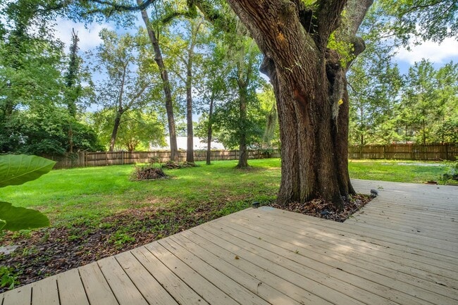 Building Photo - 6708 Chant Trail