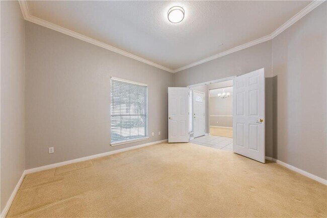 Building Photo - 15831 W Dorman Dr