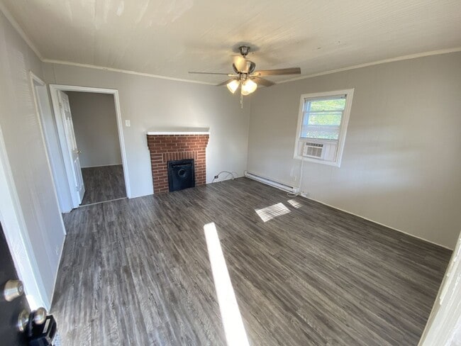 Building Photo - 2bd/1ba House close to Downtown Landis w/ easy acces to Hwy 29