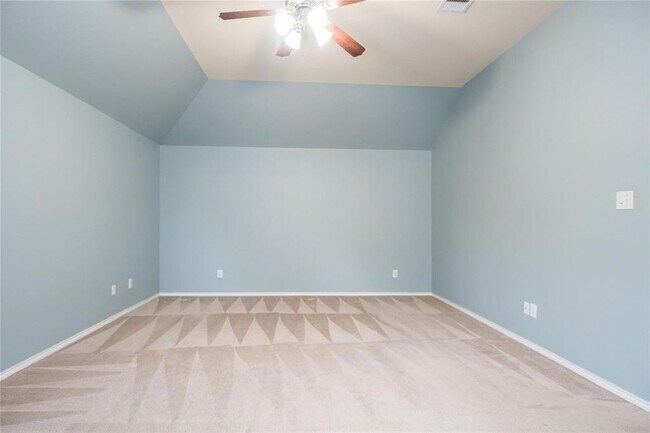 Building Photo - 8847 Distant Woods Dr